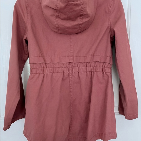 Birch & Stone Girl’s Dusty Pink Hooded Lightweight Utility Jacket Size 10 - Picture 5 of 5